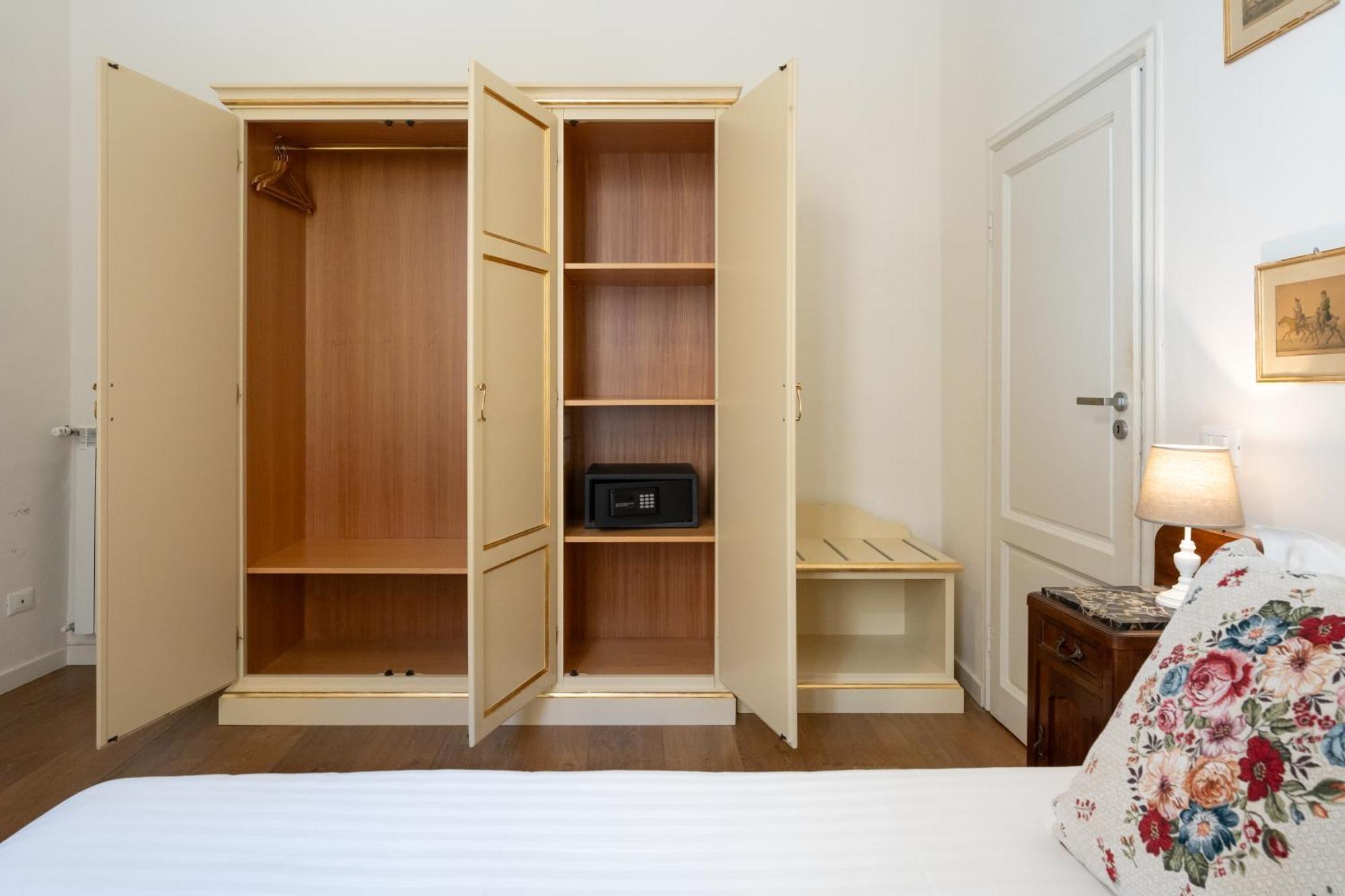 Palazzo D'Ambra Residenza D'Epoca Bed & Breakfast Florence Exterior photo