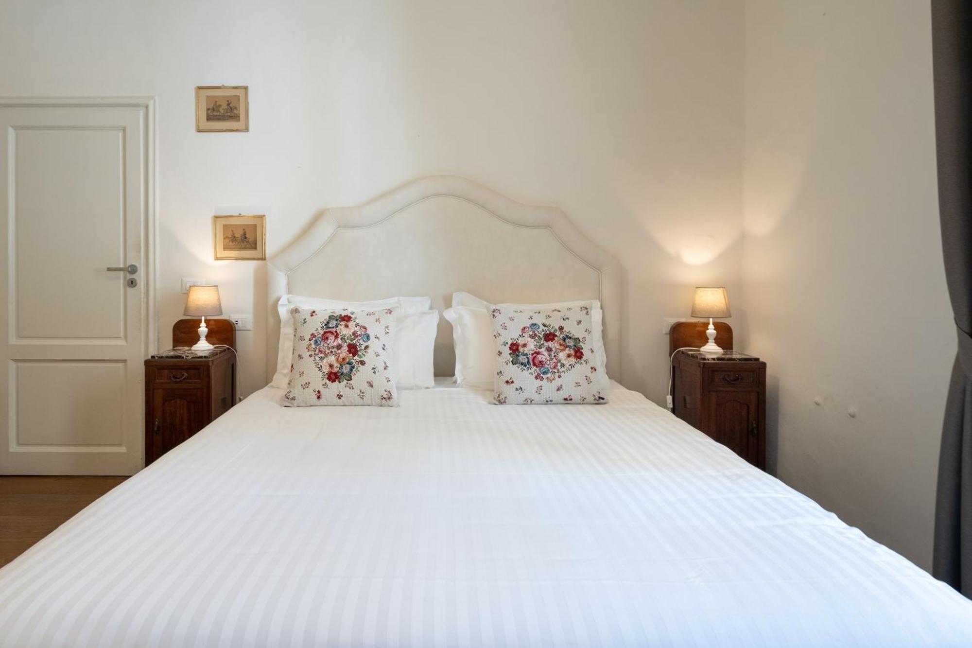 Palazzo D'Ambra Residenza D'Epoca Bed & Breakfast Florence Exterior photo